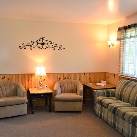 Baileys Sunset Cottages ベイリーズ・ハーバー エクステリア 写真