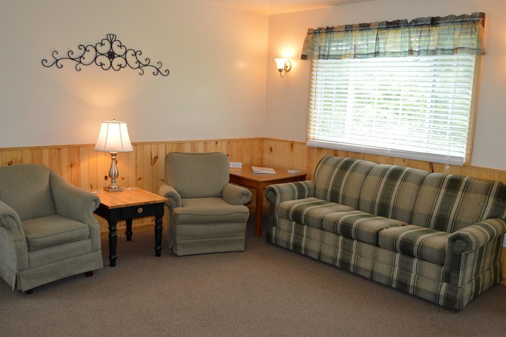 Baileys Sunset Cottages ベイリーズ・ハーバー エクステリア 写真