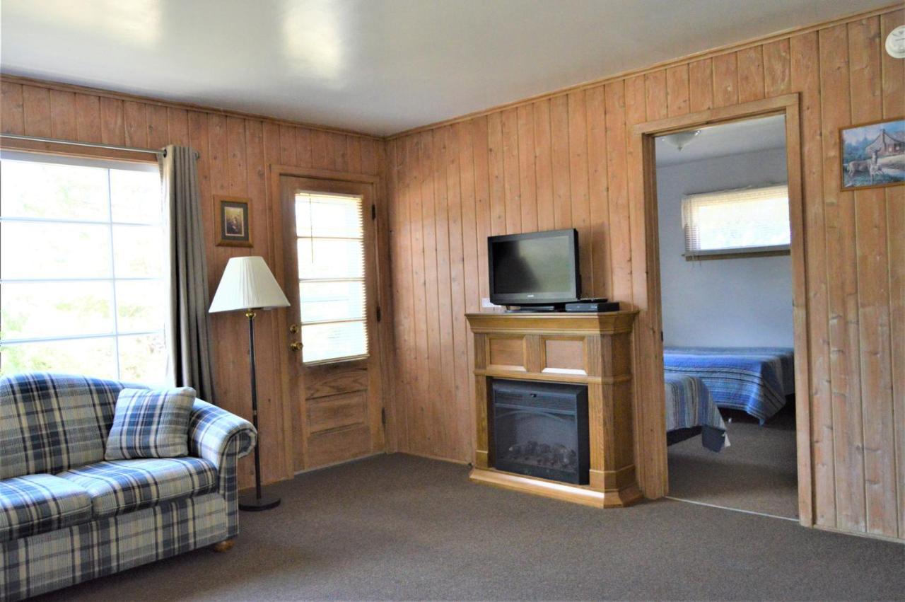 Baileys Sunset Cottages ベイリーズ・ハーバー エクステリア 写真